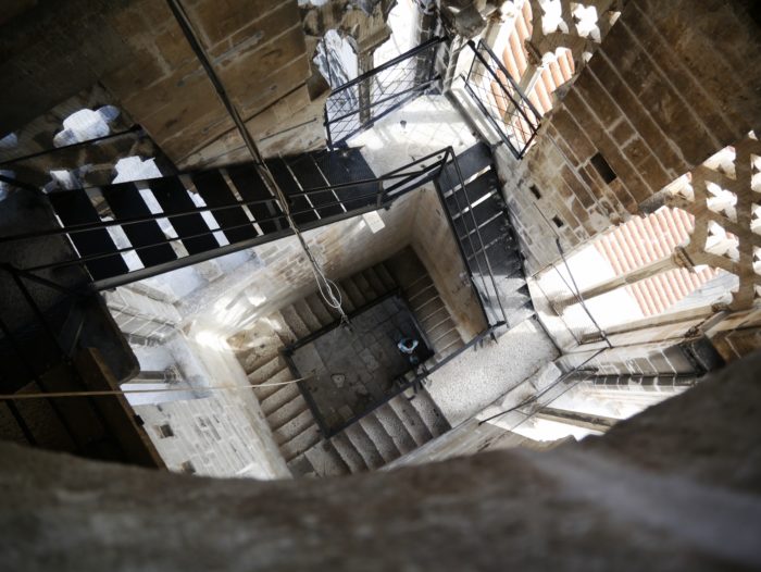 Лестница на колокольню в Трогире